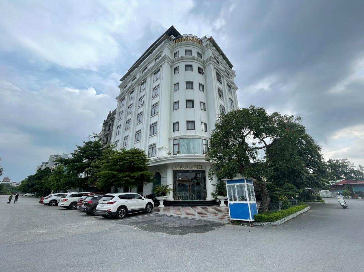 Lotus Hotel & Apartment Хайфон Экстерьер фото